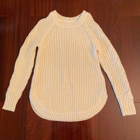 Girls Tahari cold shoulder sweater - Picture 1 of 3